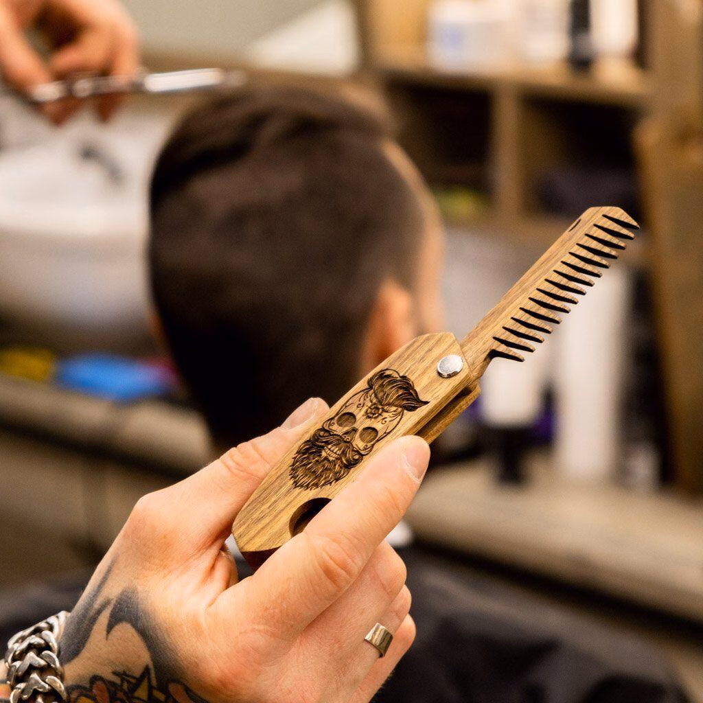 enjoythewoodestonia skull beard comb
