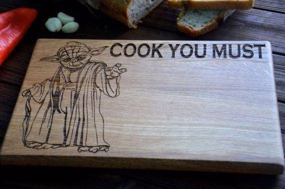 enjoythewoodestonia разделочная доска из дерева yoda