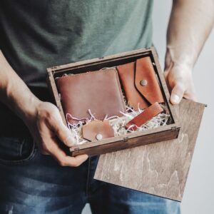 enjoythewoodestonia leather wallet with giftbox