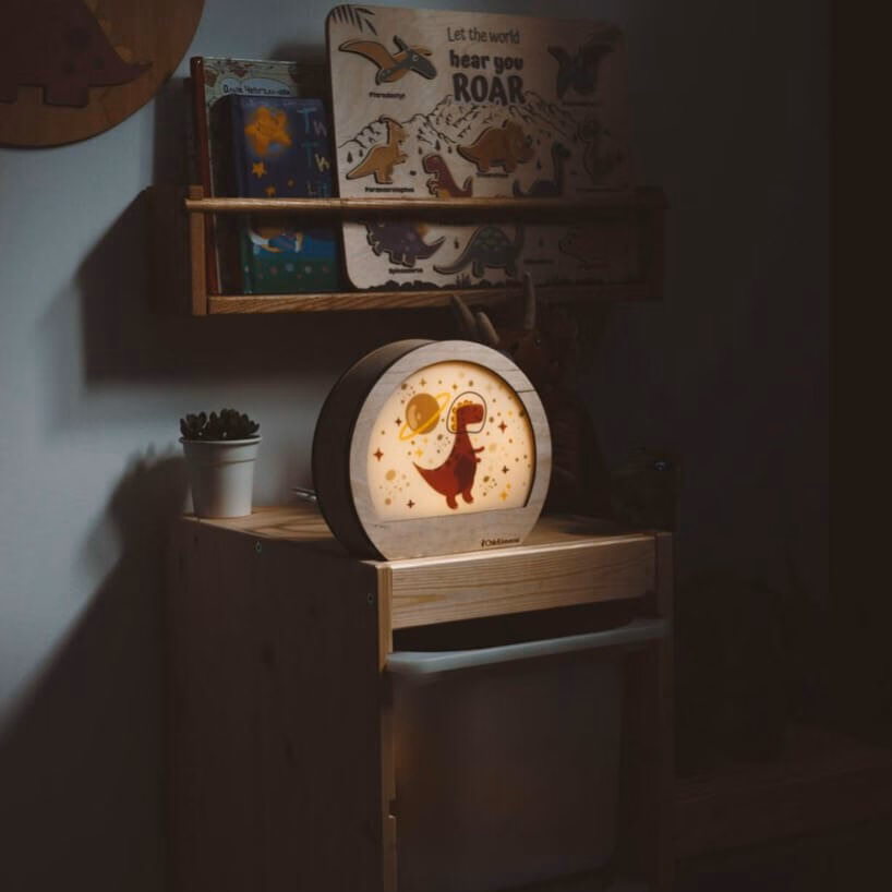 enjoythewoodestonia öölamp dino girl